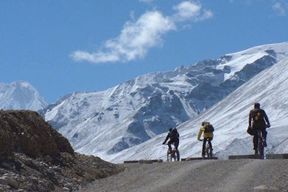 Cycling Lhasa Kathamandu Tour